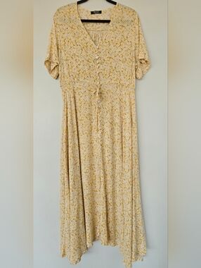 Yellow Floral Maxi Dress with Cloth Front Buttons. Ladies Large. Boho. Beach